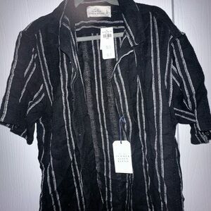 Men’s Abercrombie & Fitch Linen Black Shirt- NWT